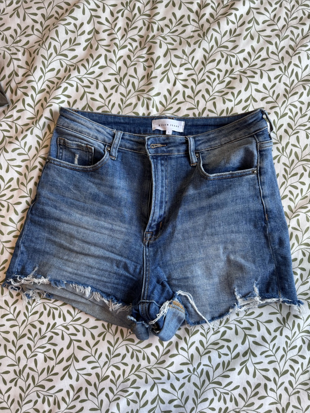 Washed Blue Frayed Hem Women's Denim Shorts - Classic Fit
